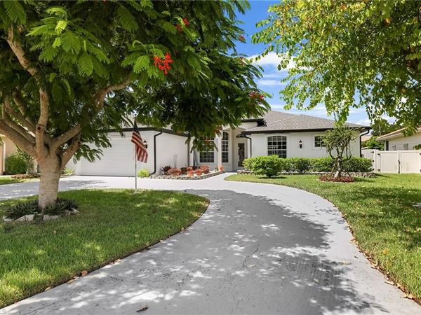 1819 SE 19th LN, CAPE CORAL, FL 33990