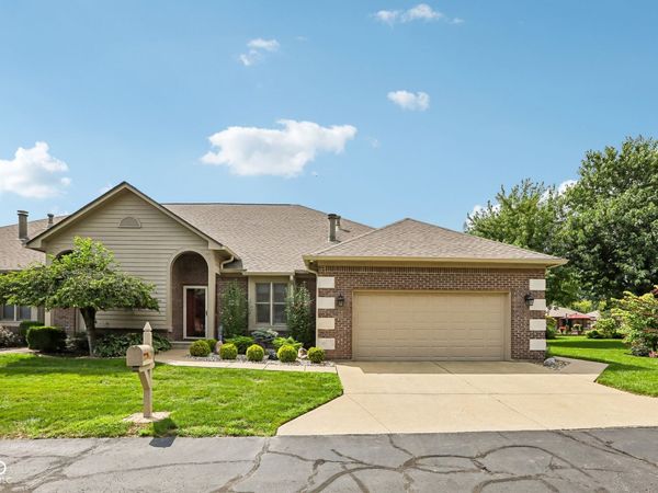 8936 Stonegate Way , Unit A, Indianapolis, IN 46227