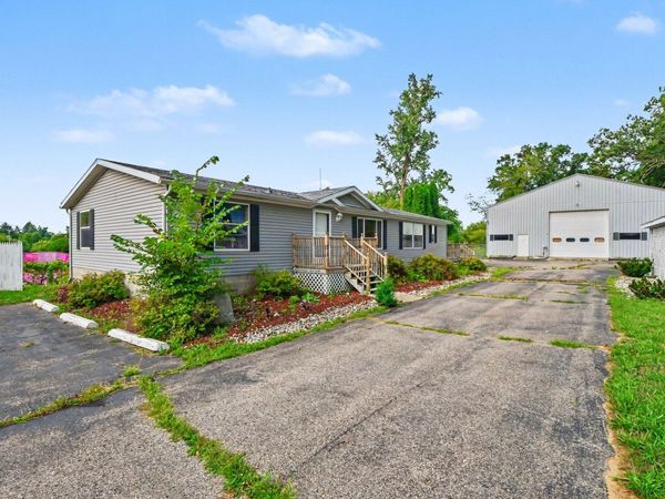 546 Wall Street, Ionia, MI 48846