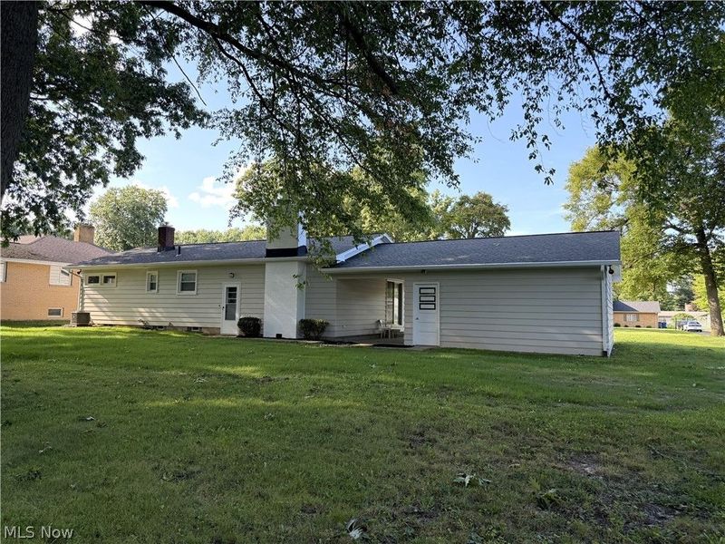 447 Catherine Street, Liberty, OH 44505 Photo 36