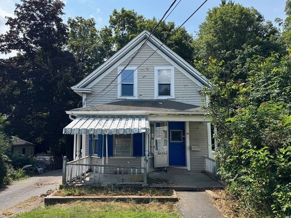 30 First St, Taunton, MA 02780