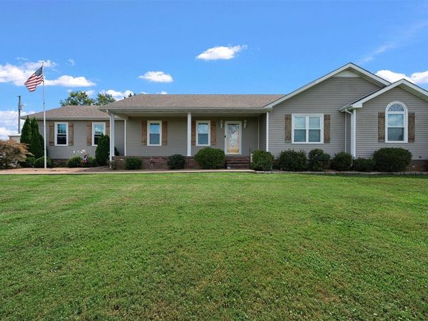 2101 Chalybeate School Road, Bowling Green, KY 42101