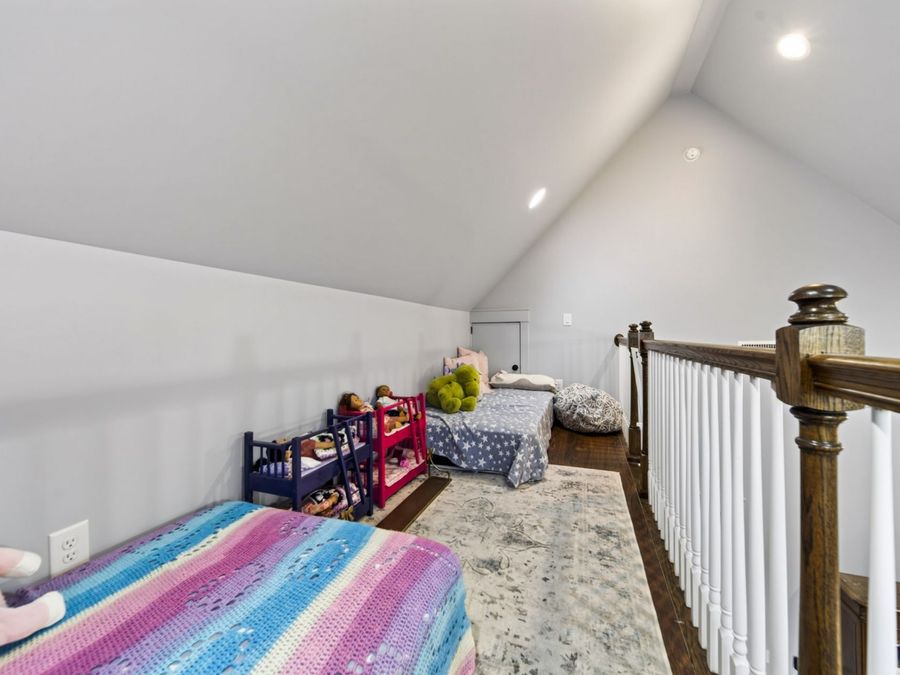 Property Image 80