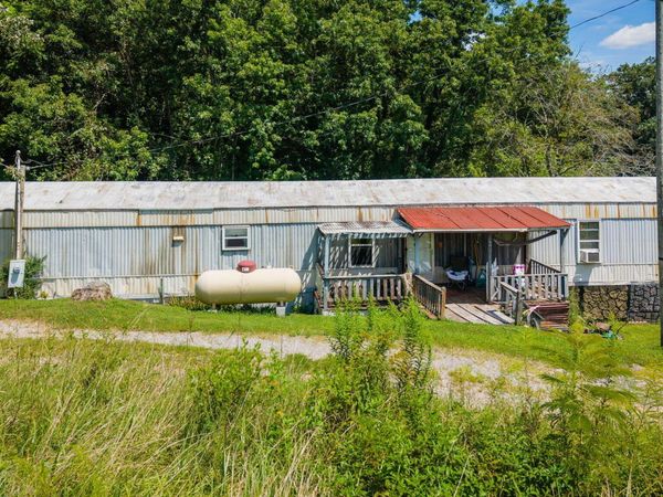 406 War Valley Road, Church Hill, TN 37642
