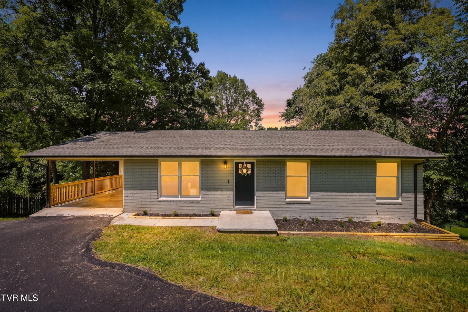436 Merman Road, Kingsport, TN 37663 Main Photo