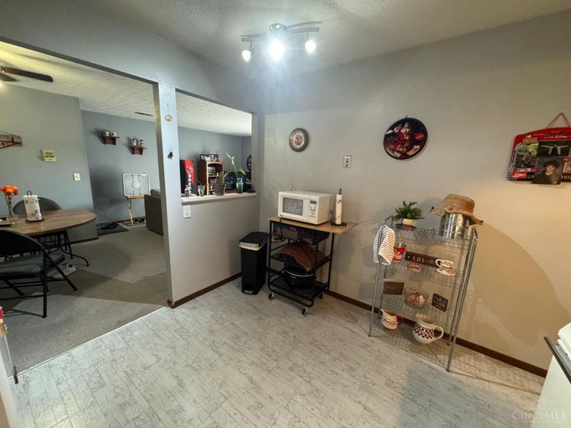 7233 Creekview Drive, Unit 1, Cincinnati, OH 45247 Photo 11