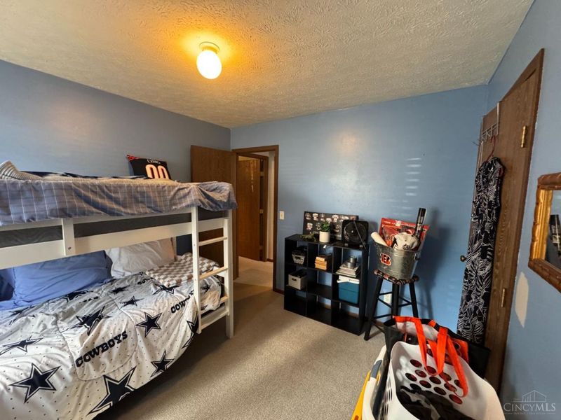 7233 Creekview Drive, Unit 1, Cincinnati, OH 45247 Photo 12