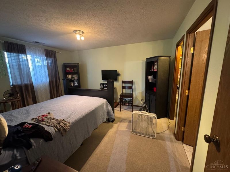 7233 Creekview Drive, Unit 1, Cincinnati, OH 45247 Photo 16