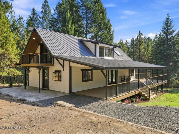 465 Mountain View RD , Blanchard, ID 83804