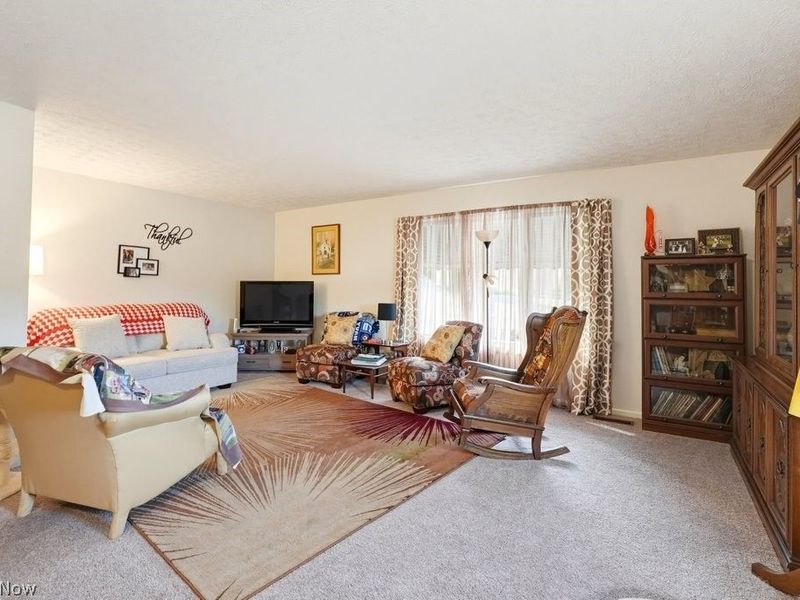 1177 Portage Trail , Cuyahoga Falls, OH 44223 Photo 35
