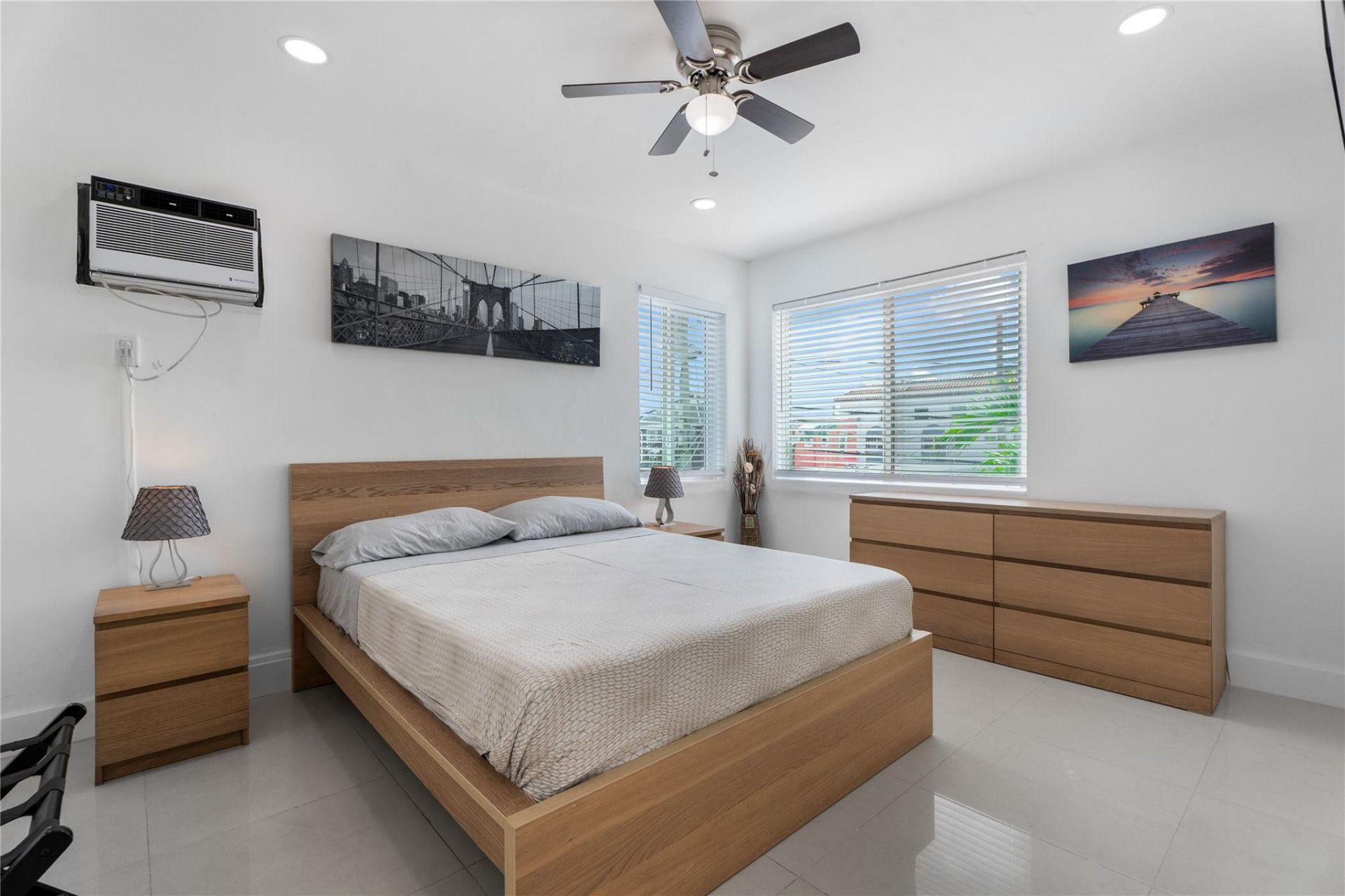 343 Van Buren Street, Unit 3, Hollywood, FL 33019 Photo