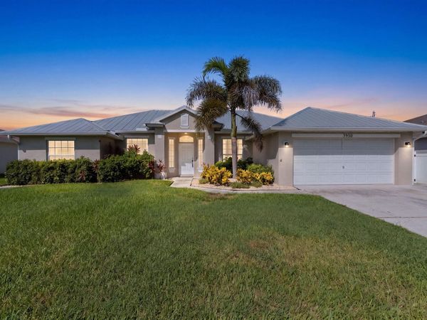3950 SW KAKOPO Street, Port St. Lucie, FL 34953