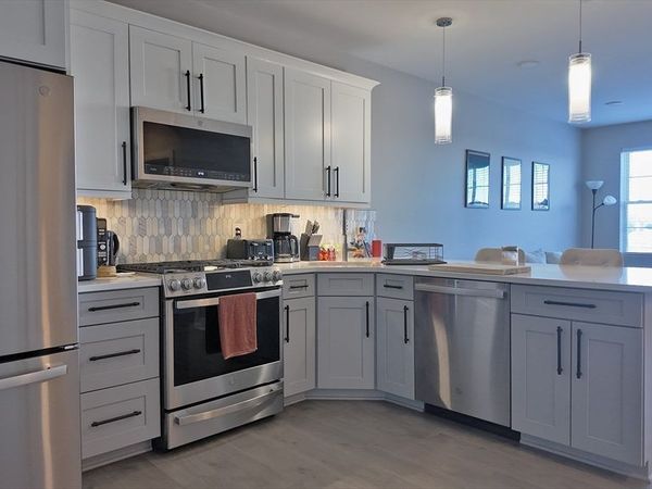 511 Hancock Street, Unit 408, Quincy, MA 02170