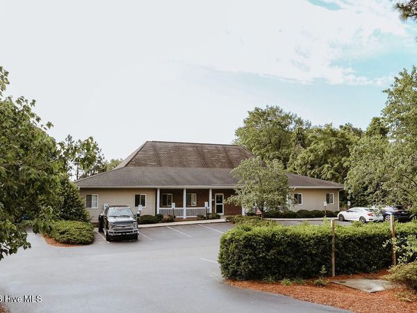 1295 Old Us 1 Highway , Southern Pines, NC 28387