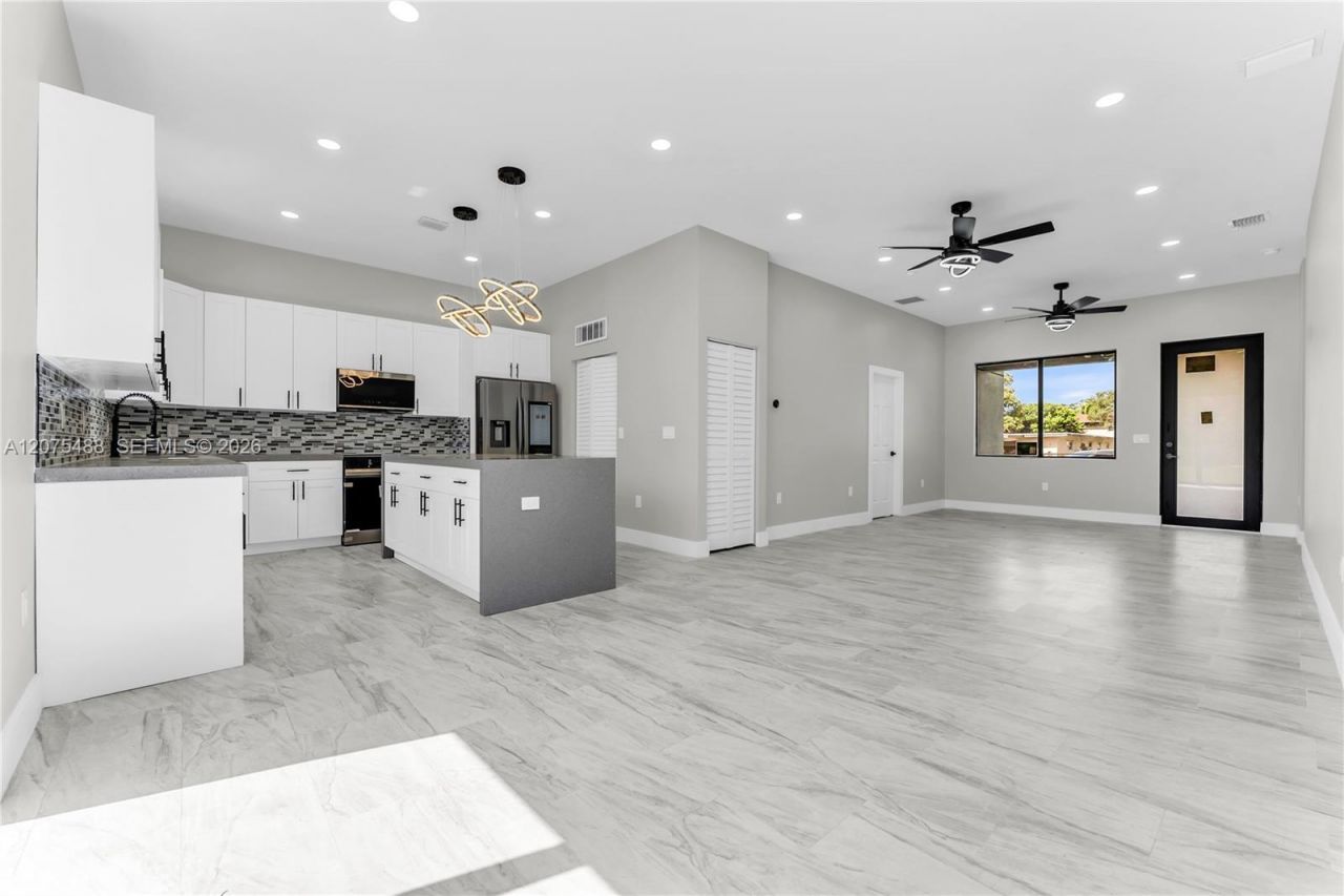 512 NW 23rd Ave, Fort Lauderdale, FL 33311 Photo