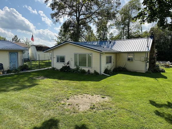 2370 Cedar Drive, Reading, MI 49274