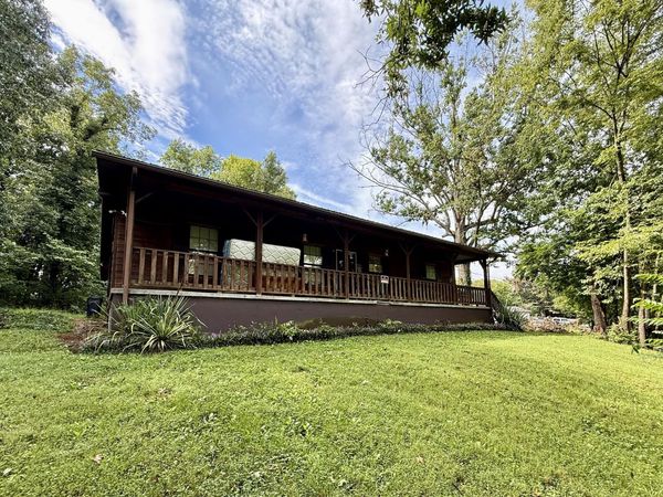 8114 Whetsel Road, Whitesburg, TN 37891