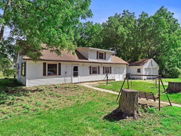 W156N7968 Pilgrim ROAD, Menomonee Falls, WI 53051