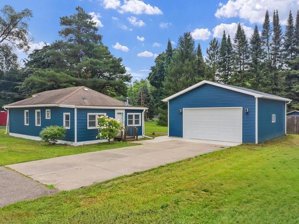 N1461 Jasmine DRIVE, Genoa City, WI 53128