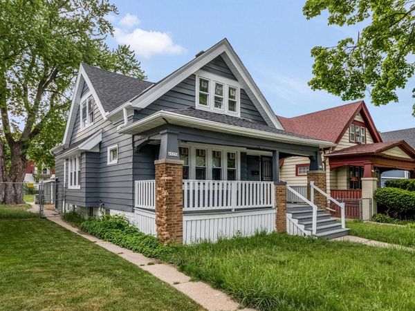 4525 N 28th STREET, Milwaukee, WI 53209