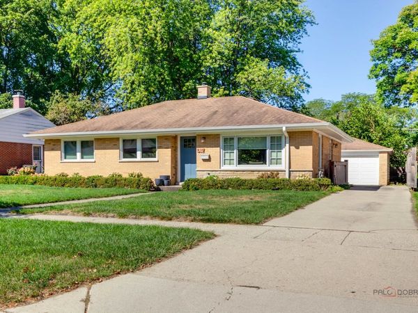 519 Dawes Street, Libertyville, IL 60048