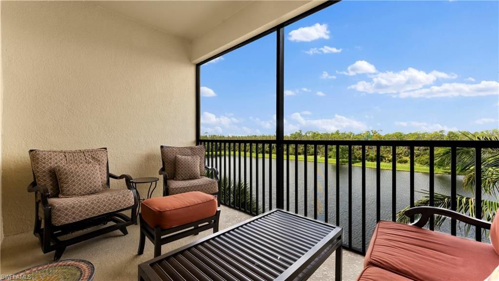 9727 Acqua Ct, Unit 444, Naples, FL 34113 Photo