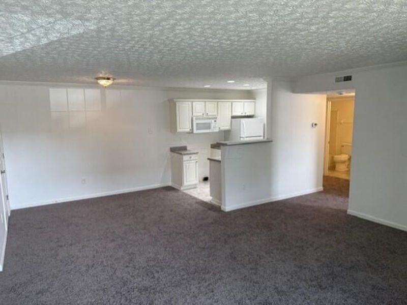 5410 Garden Ridge , Columbus, OH 43228 Photo 6