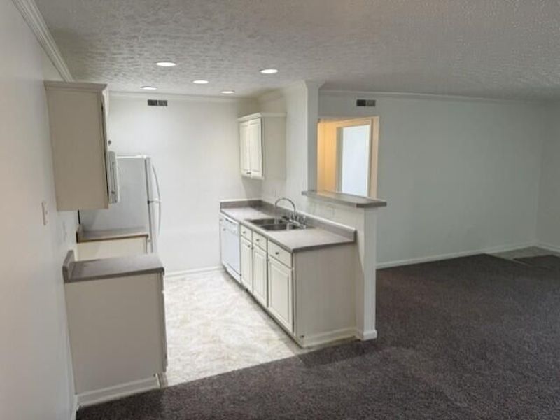 5410 Garden Ridge , Columbus, OH 43228 Photo 7