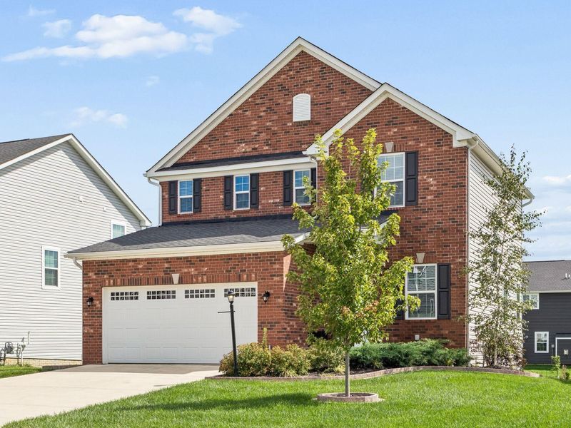 8425 Graystone Drive , Pickerington, OH 43147 Photo 4
