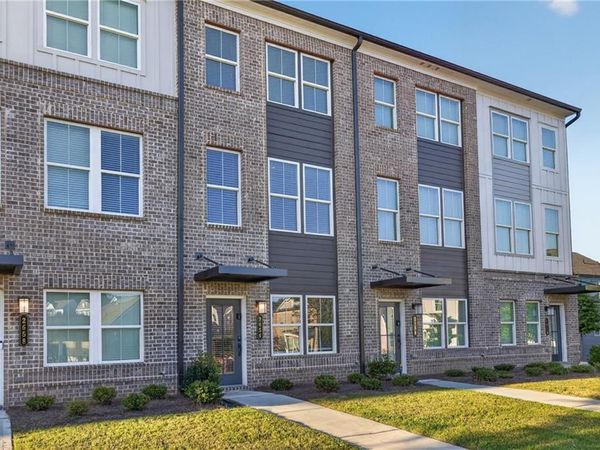 2656 Brookview Lane, Atlanta, GA 30318