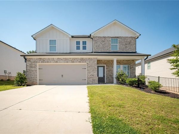 3774 Commodore Court , Buford, GA 30519