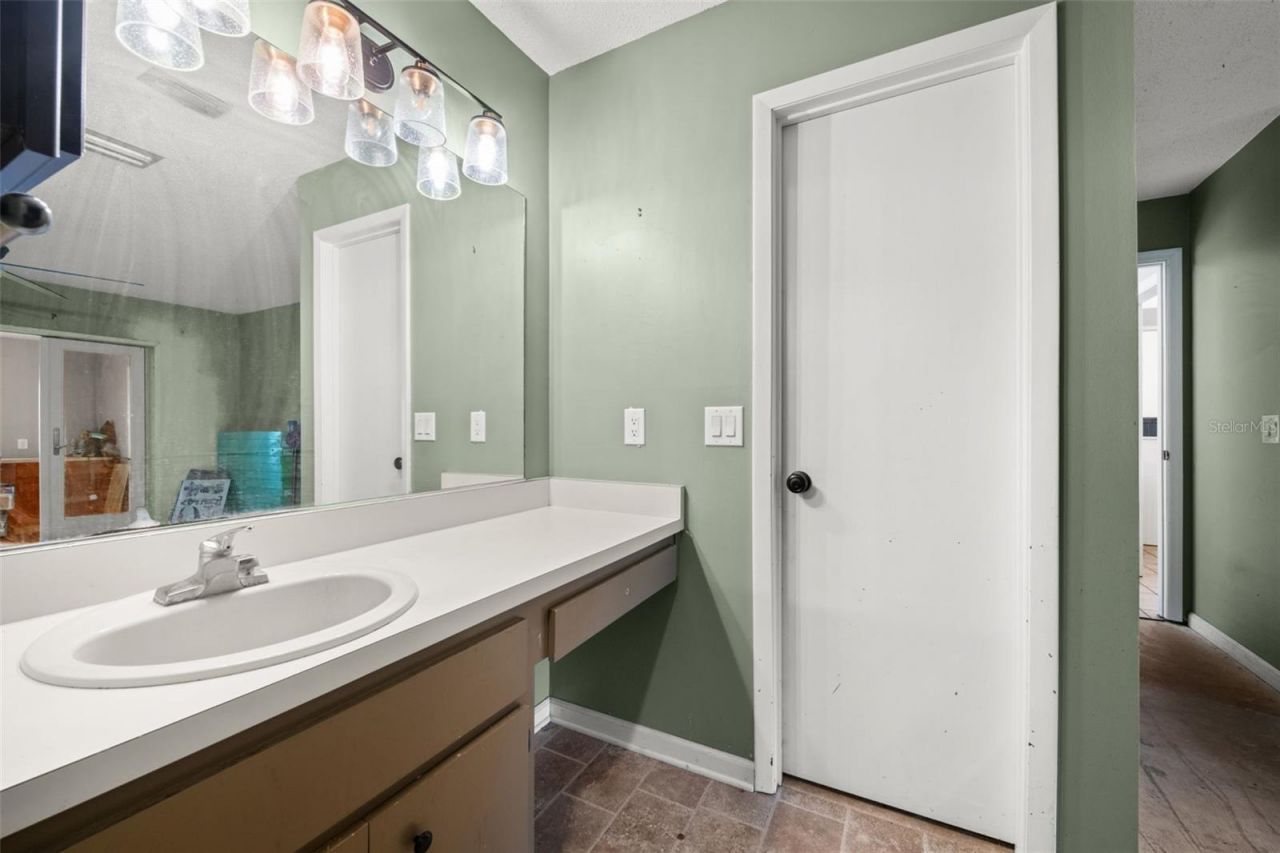 2380 Pemberton Street , Oviedo, FL 32765 Photo