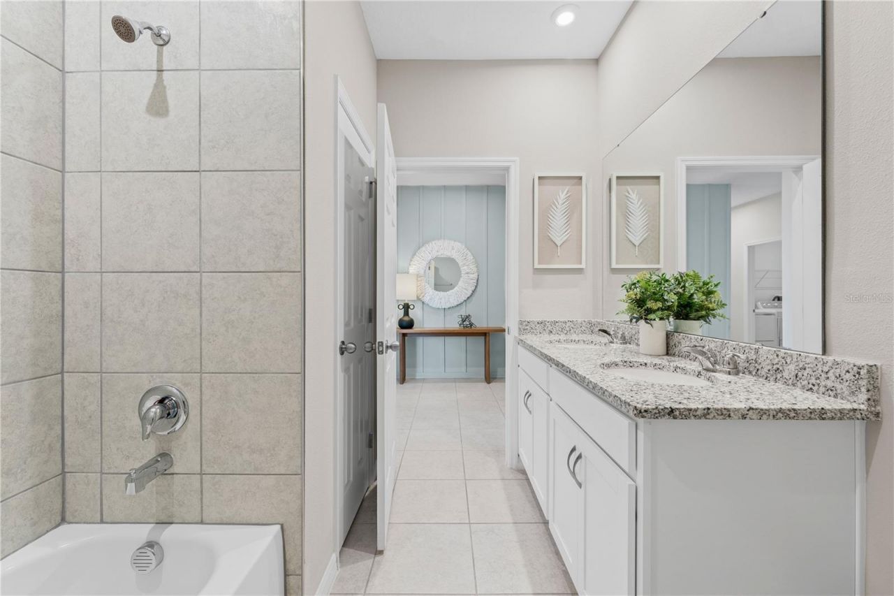 3809 Senna Way, Tavares, FL 32778 Photo