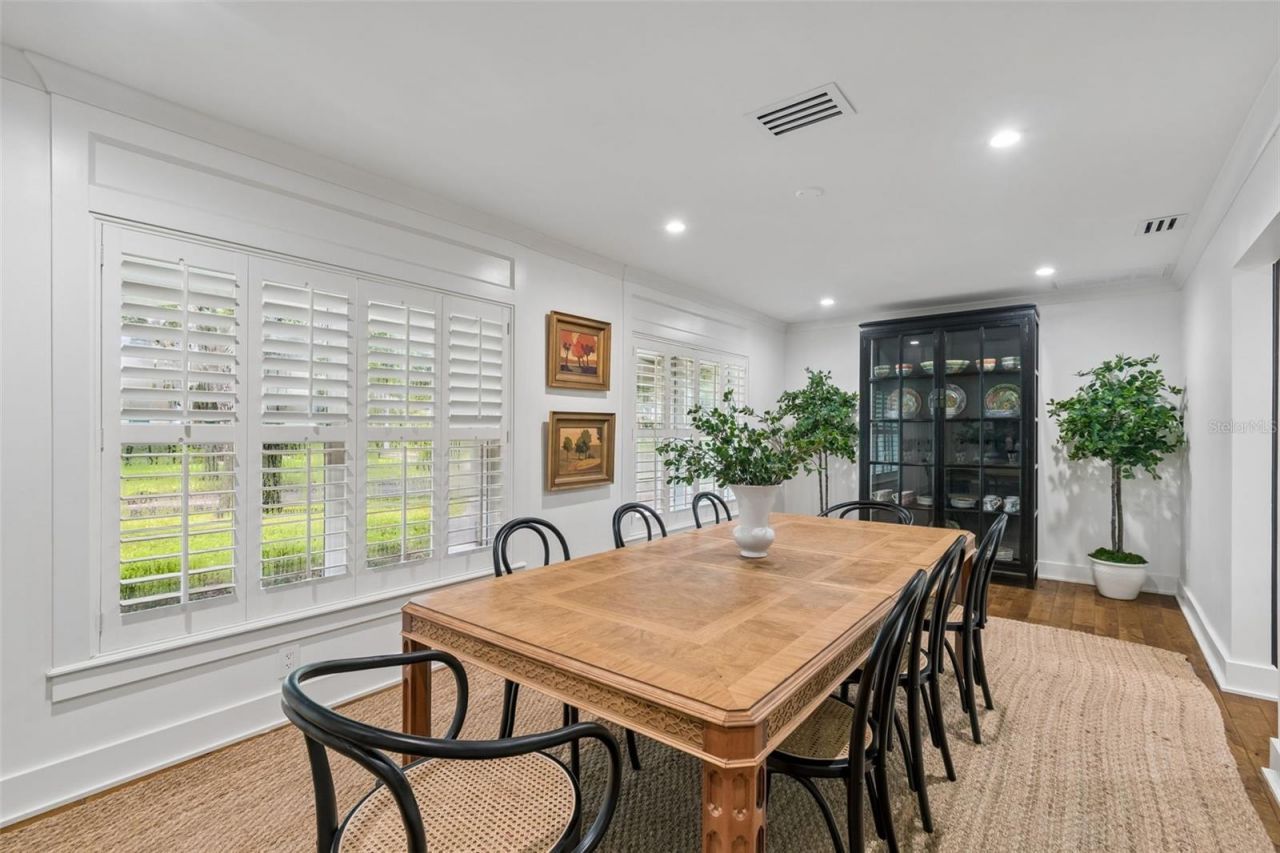 2807 W Fountain Boulevard, Tampa, FL 33609 Photo