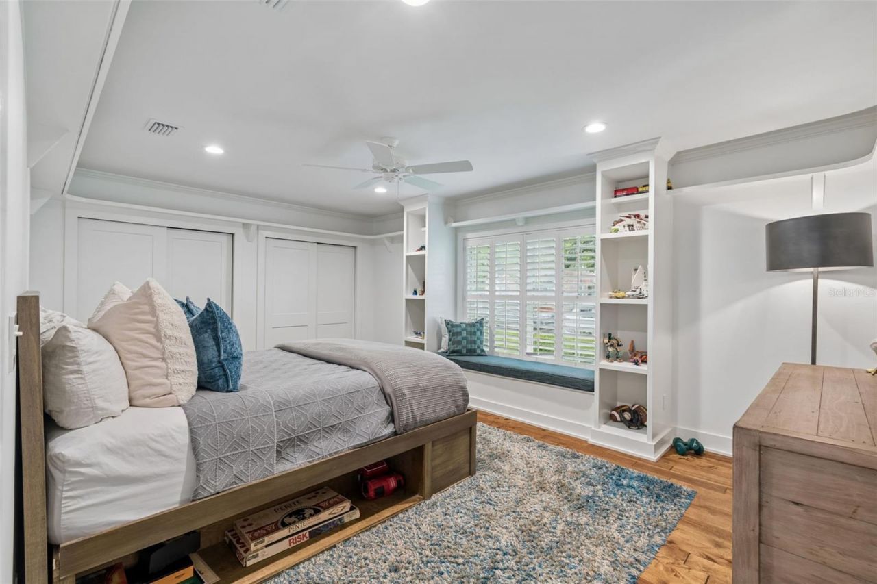 2807 W Fountain Boulevard, Tampa, FL 33609 Photo