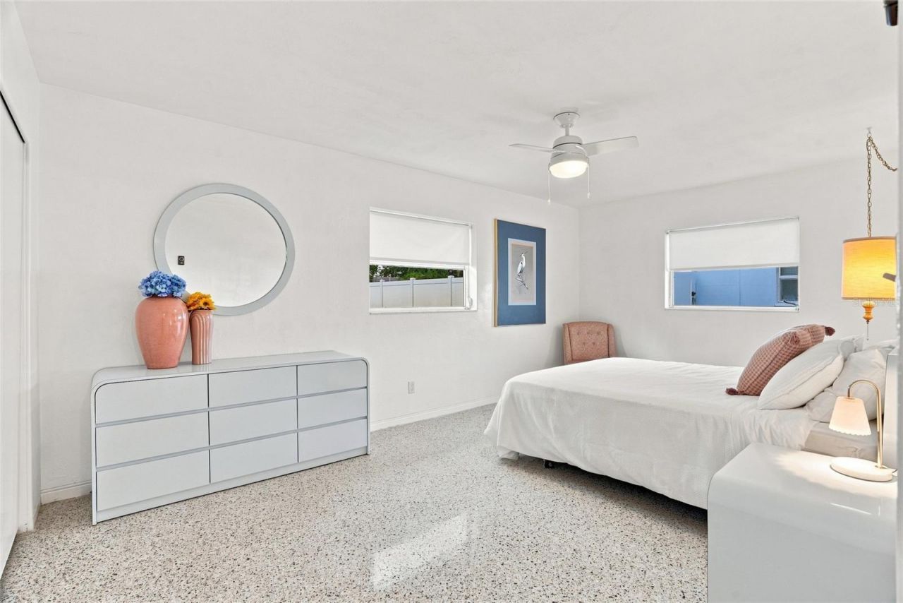 1842 59th Way N, Saint Petersburg, FL 33710 Photo