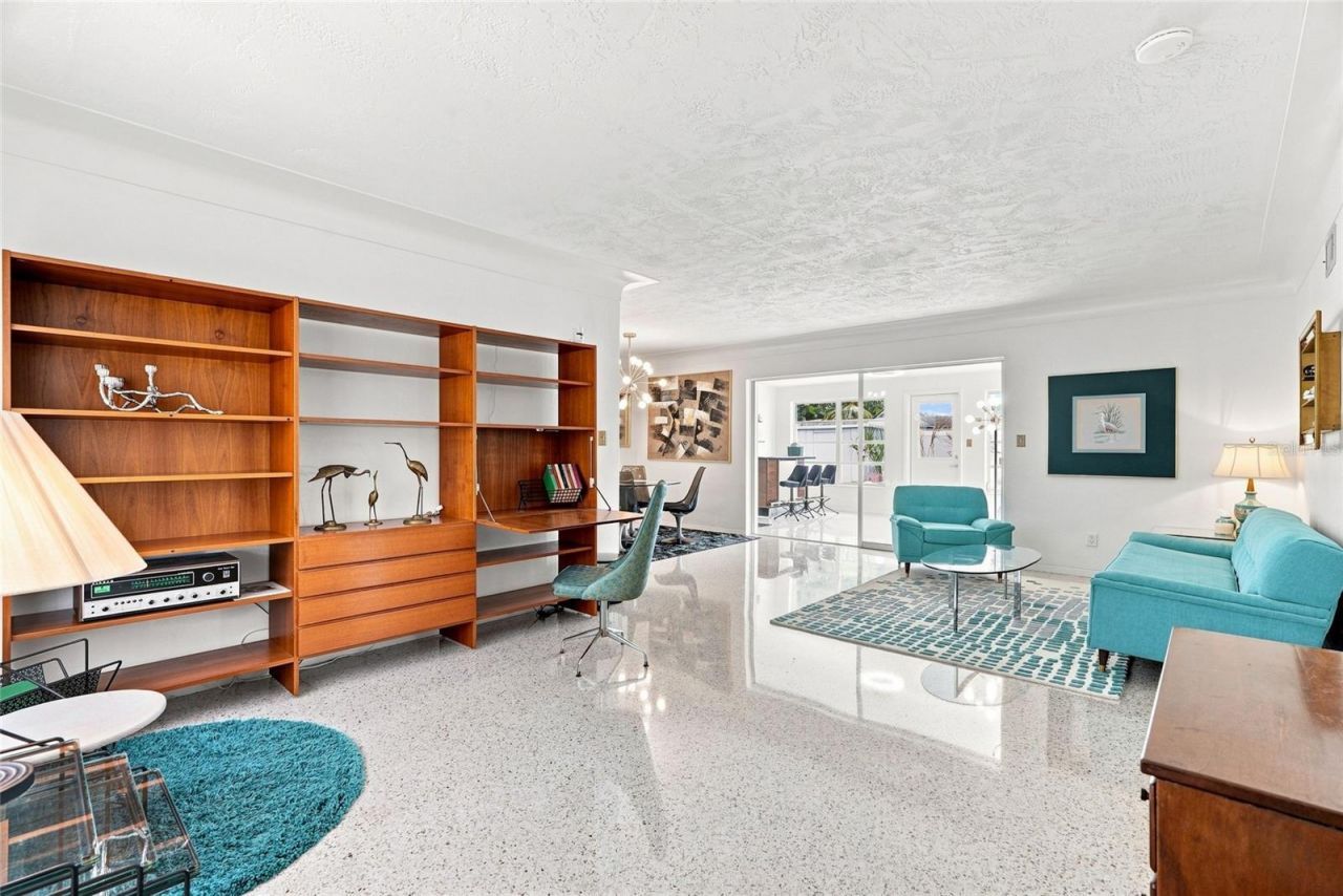 1842 59th Way N, Saint Petersburg, FL 33710 Photo