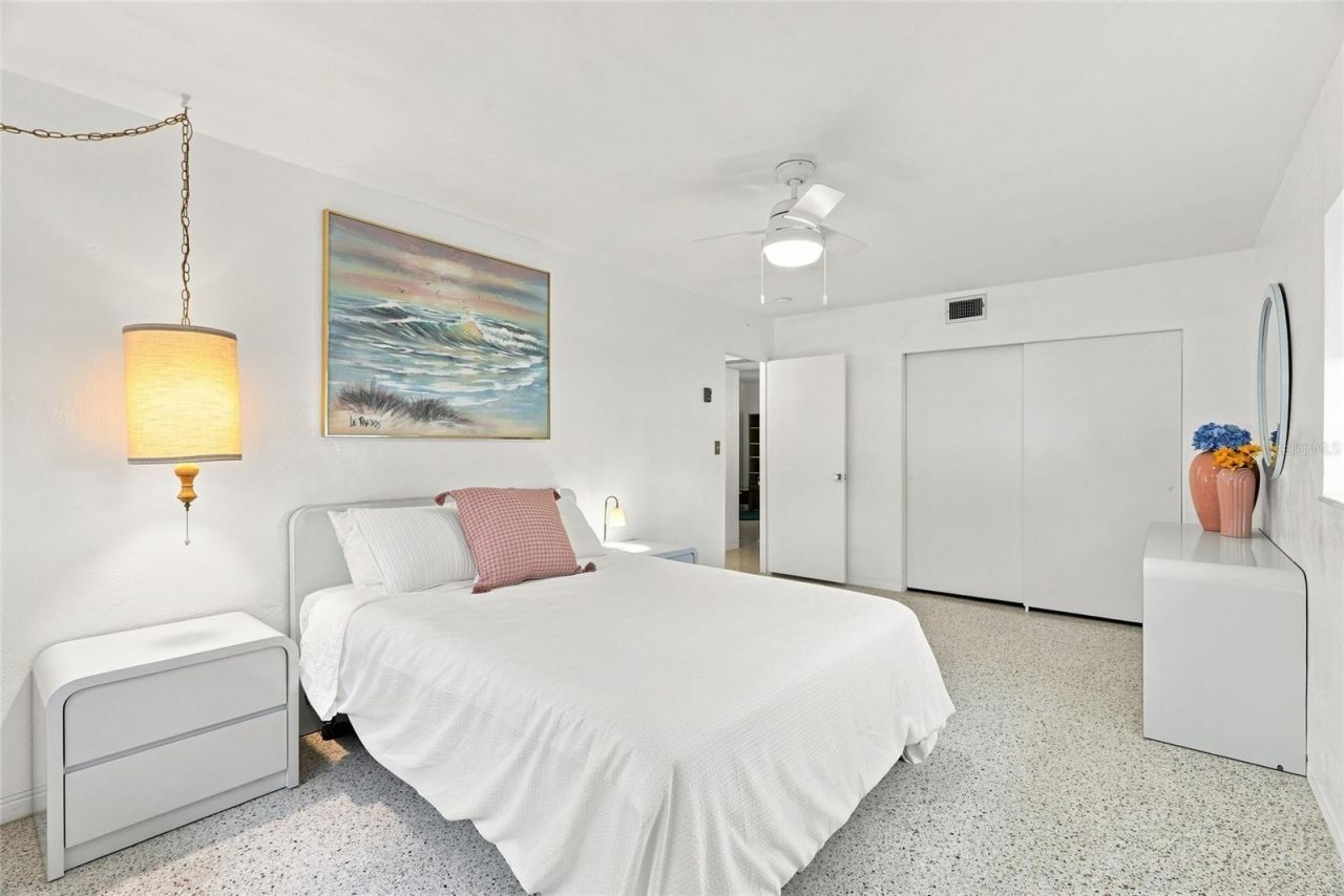 1842 59th Way N, Saint Petersburg, FL 33710 Photo