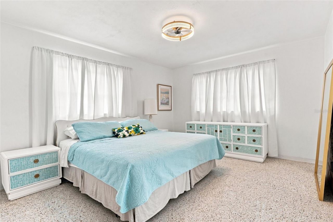 1842 59th Way N, Saint Petersburg, FL 33710 Photo
