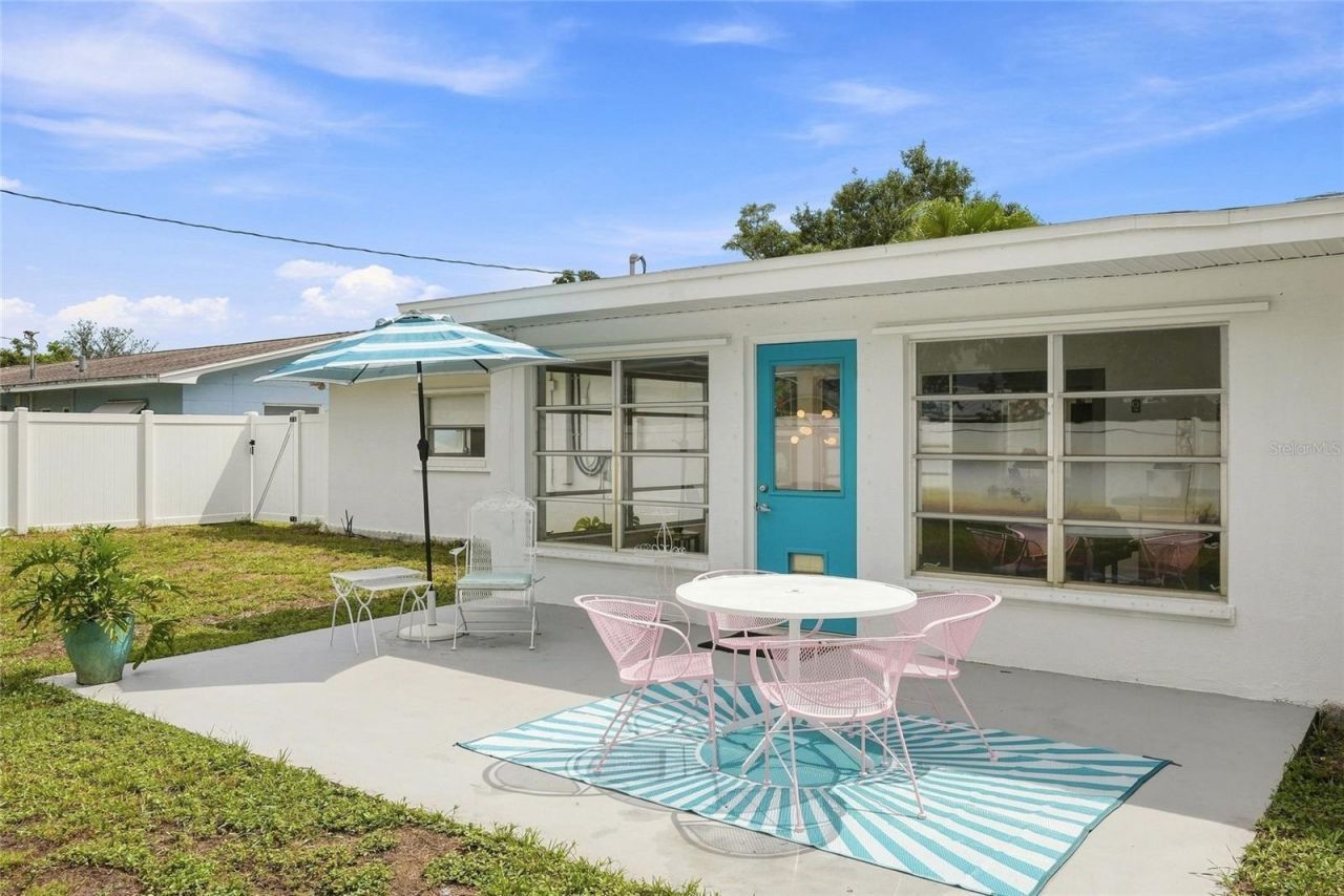 1842 59th Way N, Saint Petersburg, FL 33710 Photo