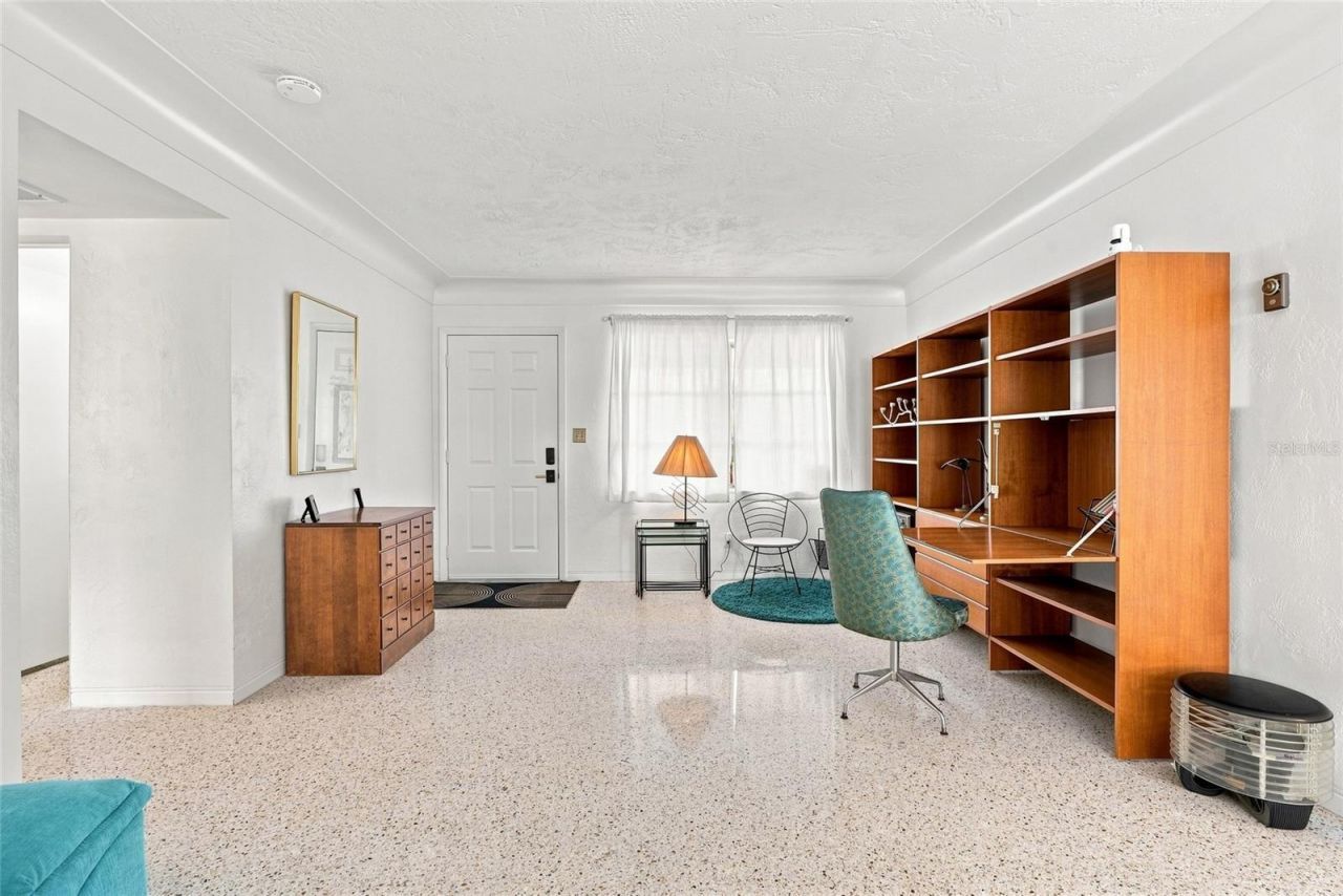 1842 59th Way N, Saint Petersburg, FL 33710 Photo