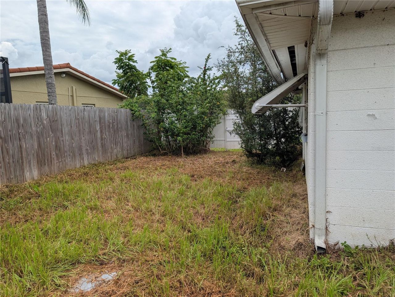 2510 W Fern Street , Tampa, FL 33614 Photo
