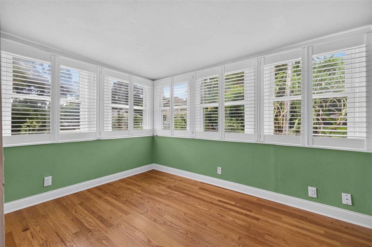 247 25th Street N, Saint Petersburg, FL 33713 Photo