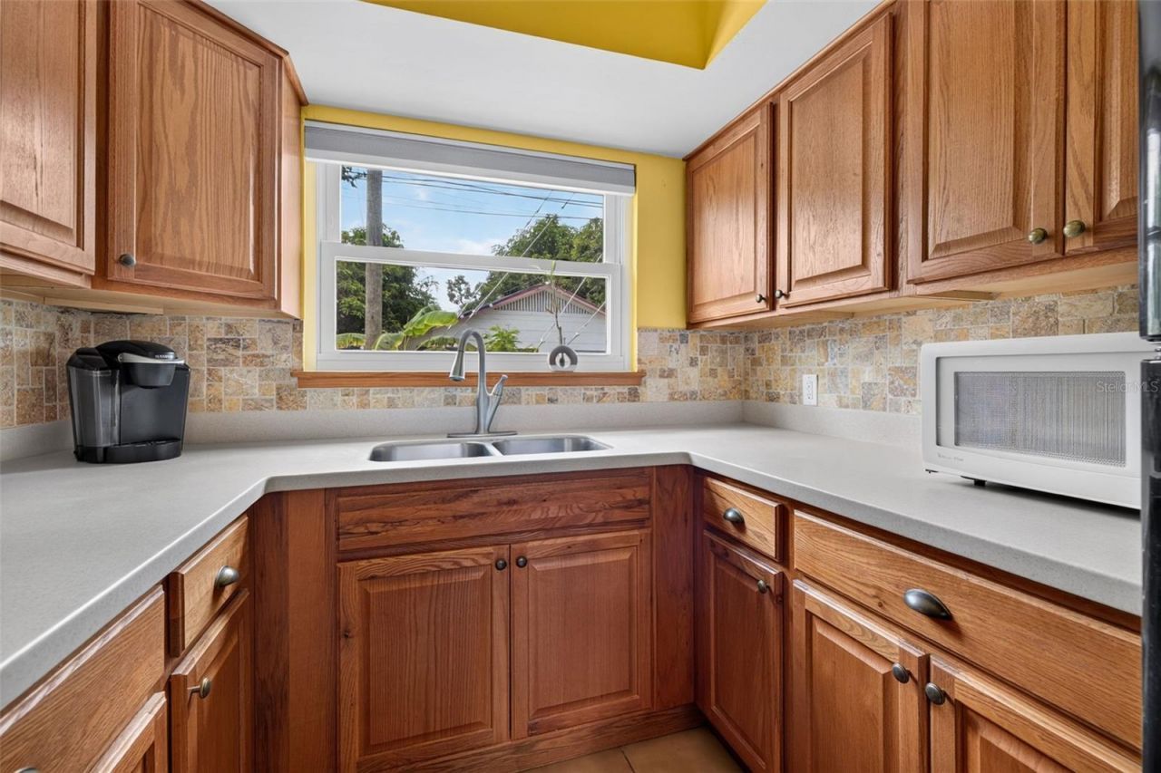 247 25th Street N, Saint Petersburg, FL 33713 Photo