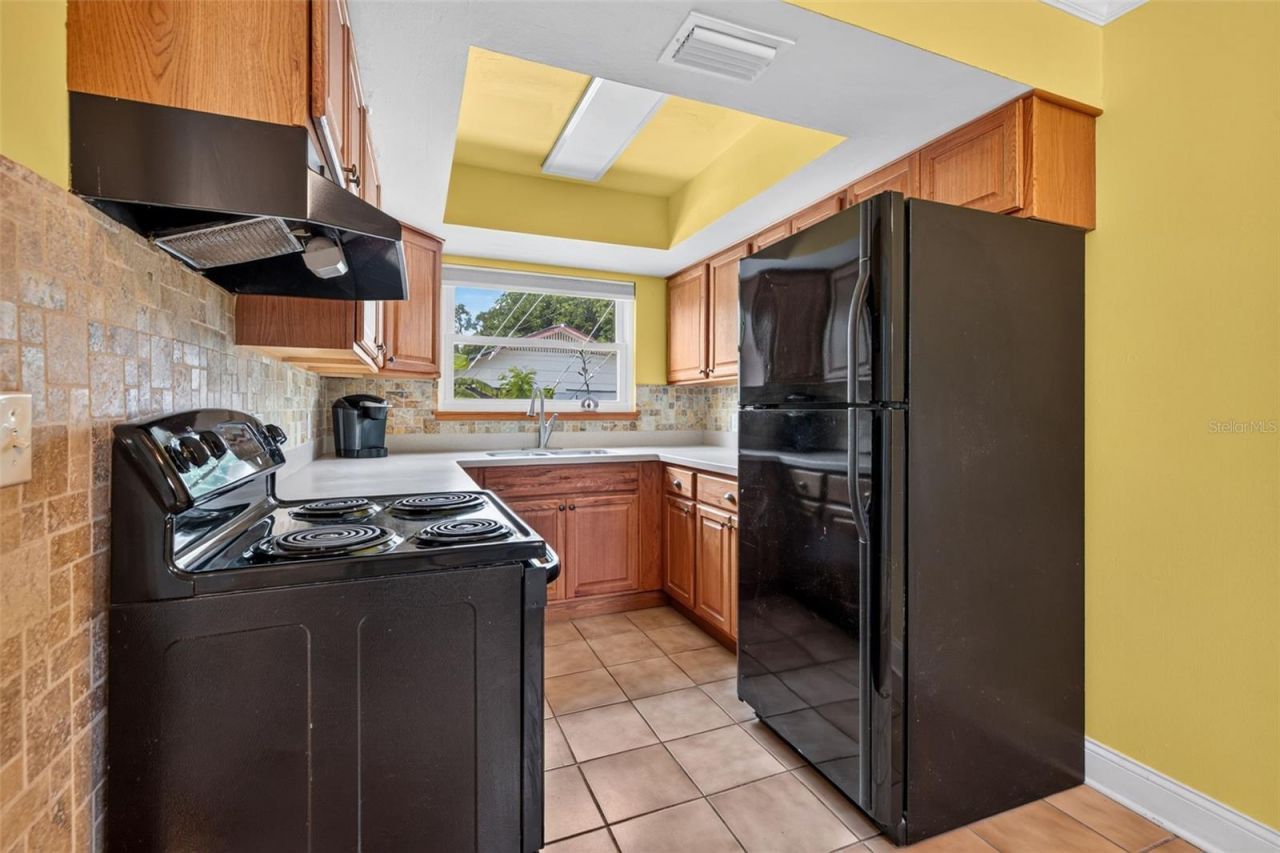 247 25th Street N, Saint Petersburg, FL 33713 Photo
