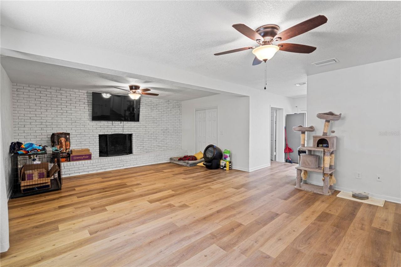 1825 SE 47th Terrace , Gainesville, FL 32641 Photo