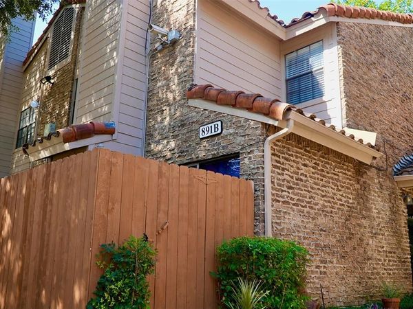 891 Dublin Drive, Unit 2, Richardson, TX 75080