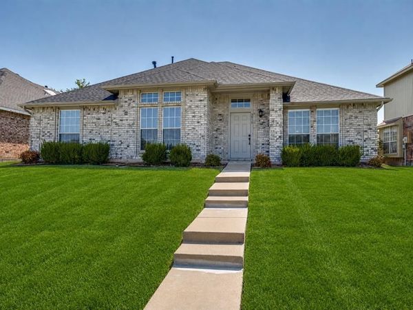 5917 Carroll Drive, The Colony, TX 75056