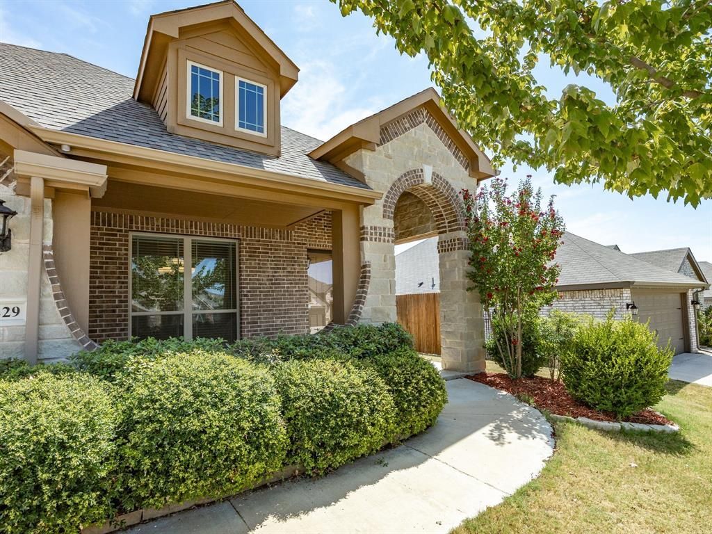 5429 Quiet Woods Trail, Fort Worth, TX 76123 Main Photo