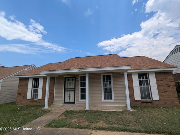 3426 Laurelwood Drive, Horn Lake, MS 38637